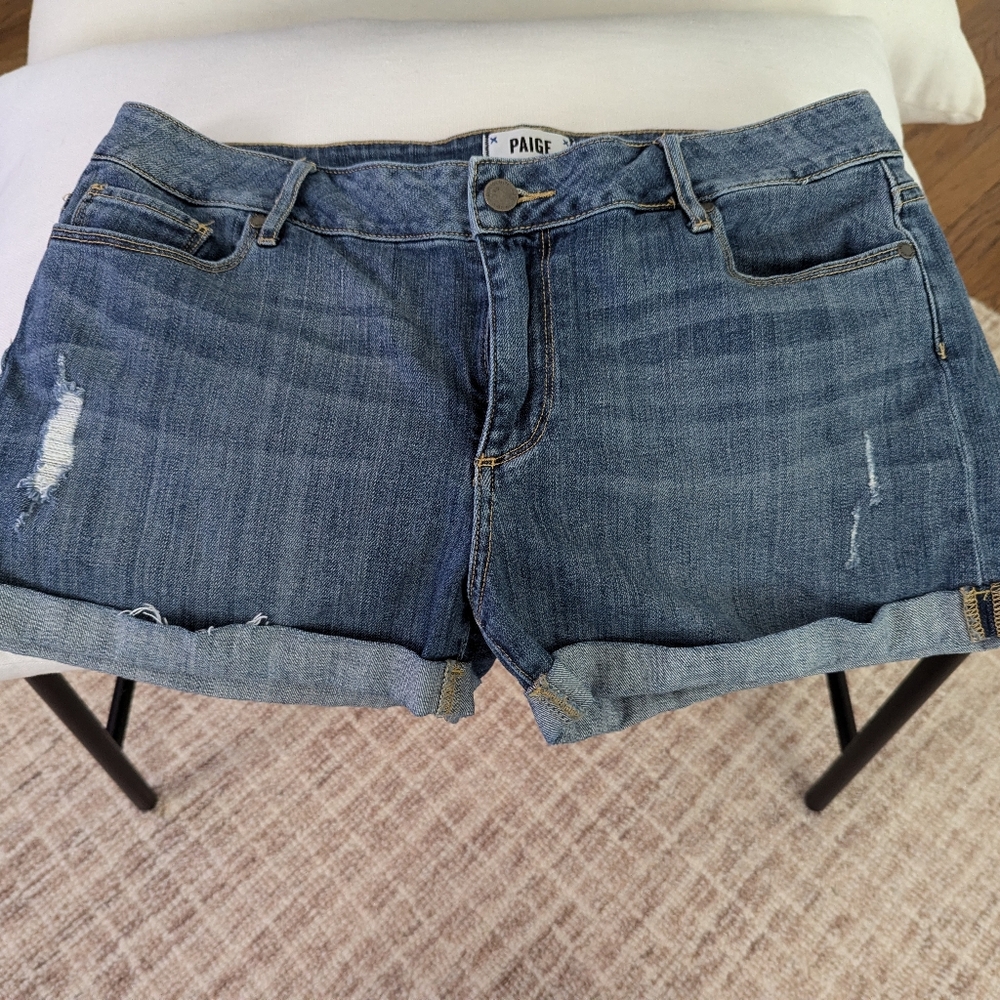 Paige Jean shorts sz 30